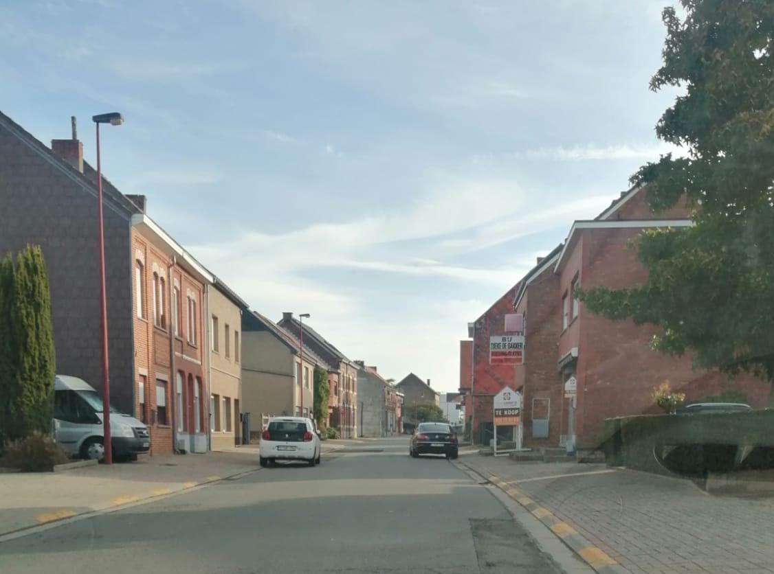 Stadsbestuur heeft geen oplossing voor problemen met parkeren in de Houwaartstraat in Schoonderbuken