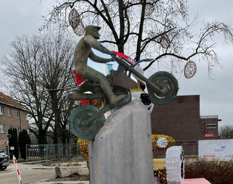 Ons Everts-Plein: Het kopieerapparaat van Tollenaere.