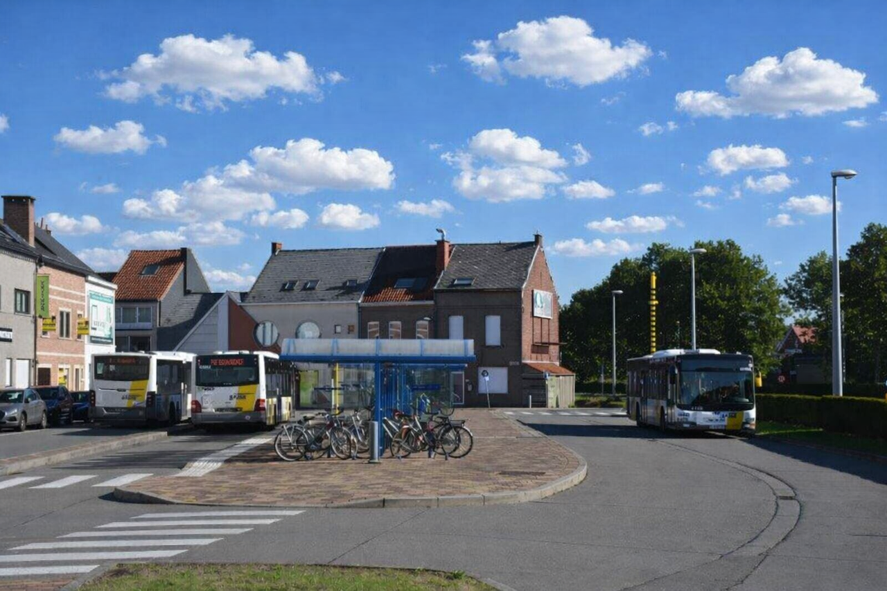 Veronique  Lenvain (Vlaams Belang) vraagt Brakels bestuur om actievere rol in dossier De Lijn