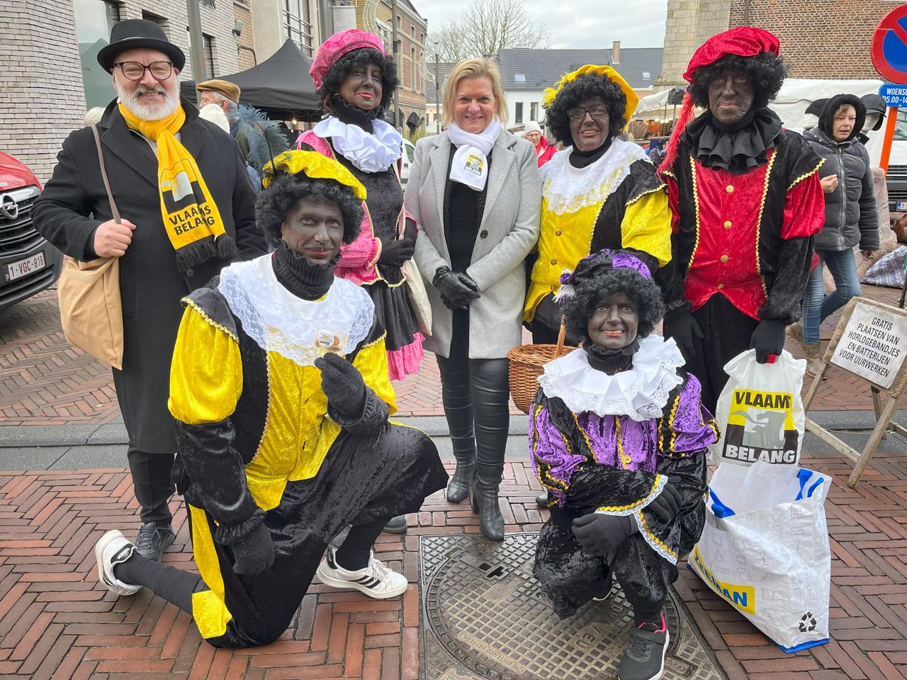 Vlaams Belang voert 'zwarte pietenactie'! 