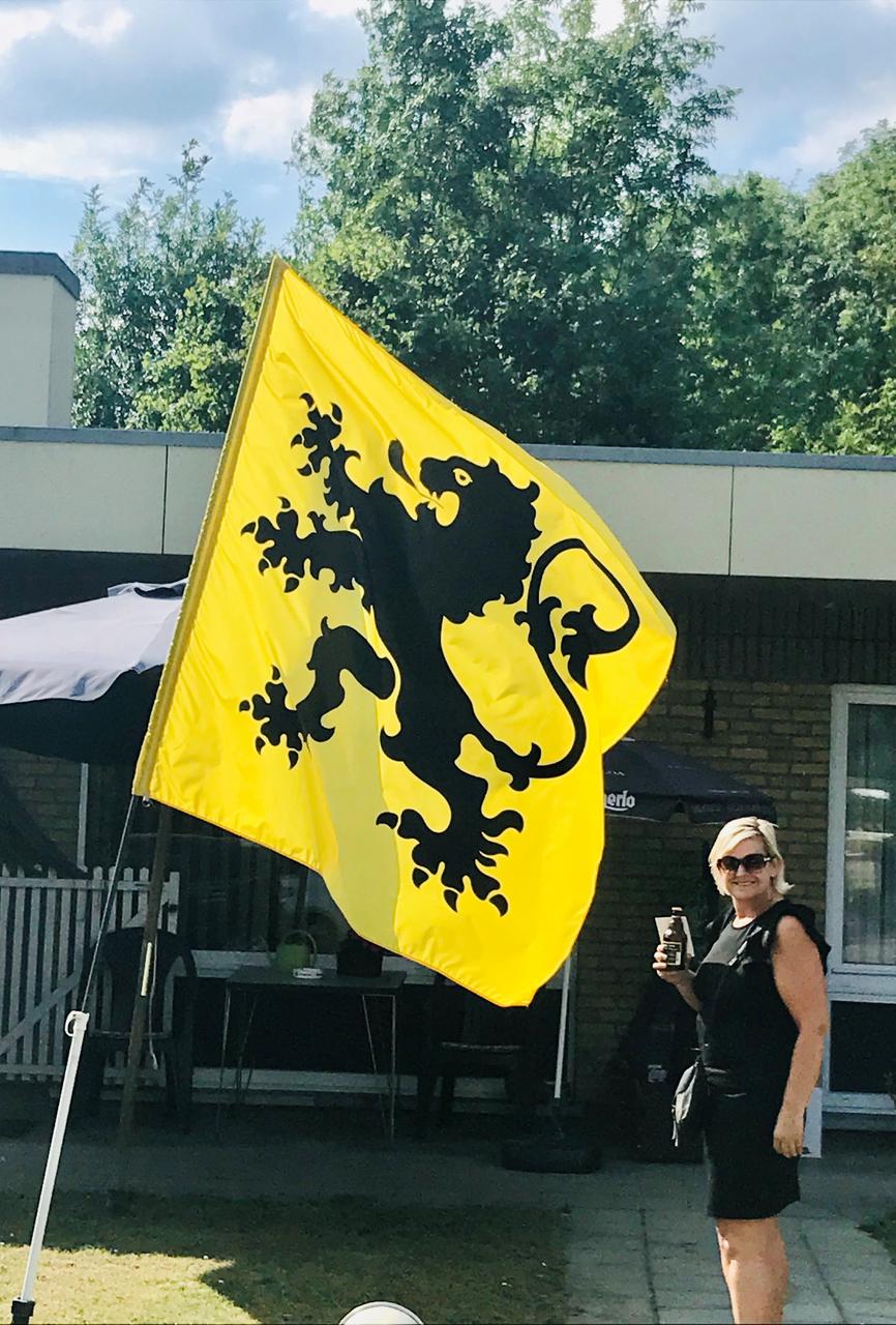 Vlaams Belang kleurt Brakel Vlaams!