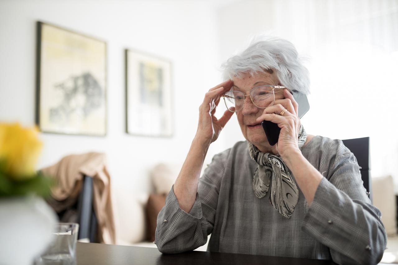 Vlaams Belang stelt 'goeiedagtelefoon' voor