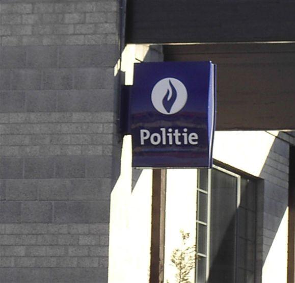 POLITIEFUSIE: NIEUW POLITIEHUIS MOET ER KOMEN