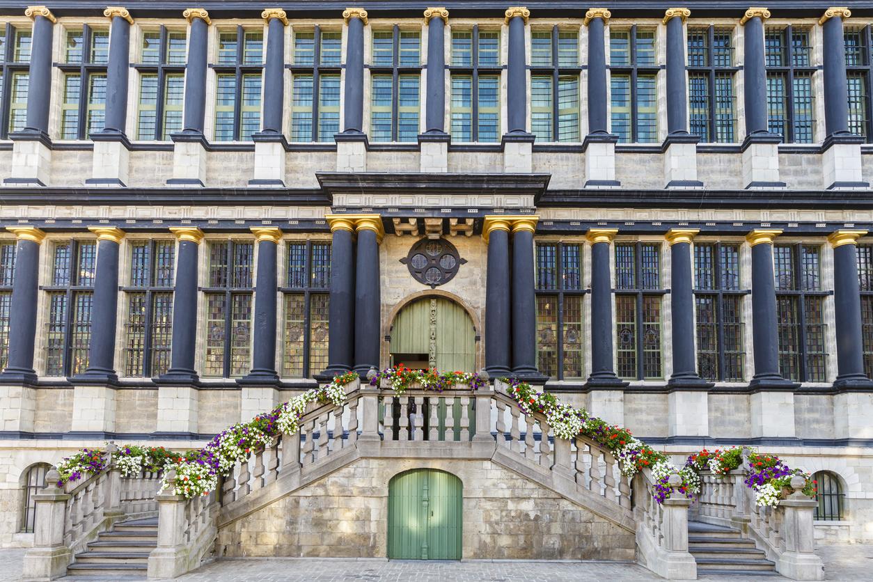 Voor.Gent: “Slappe naam voor een slap kartel”