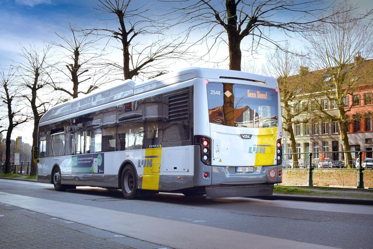 Stad Gent gaf al 46.358 euro uit aan busabonnementen voor illegalen