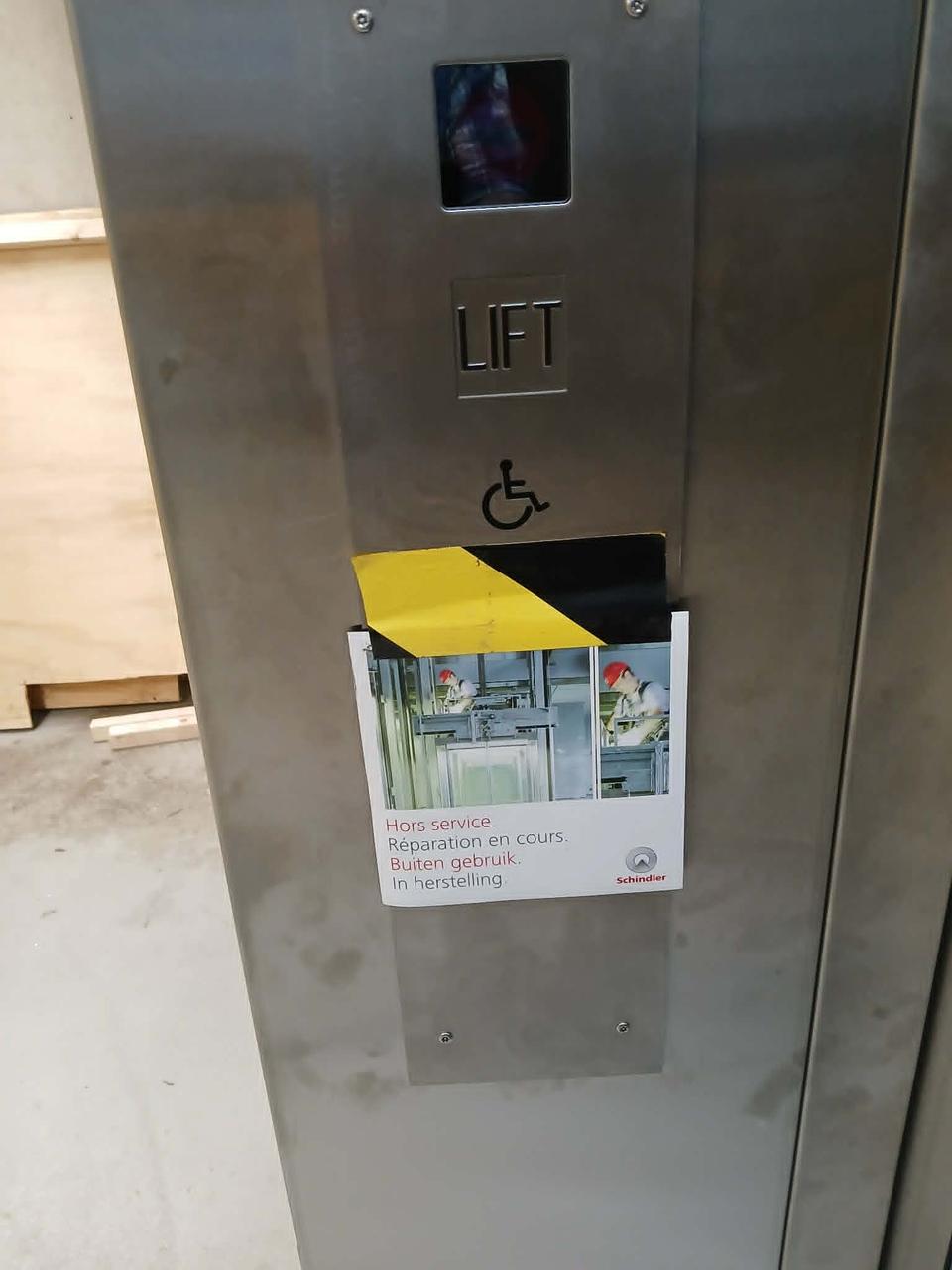 Aanhoudende liftproblemen in station Roeselare: "rolstoelgebruikers in de kou gezet!"