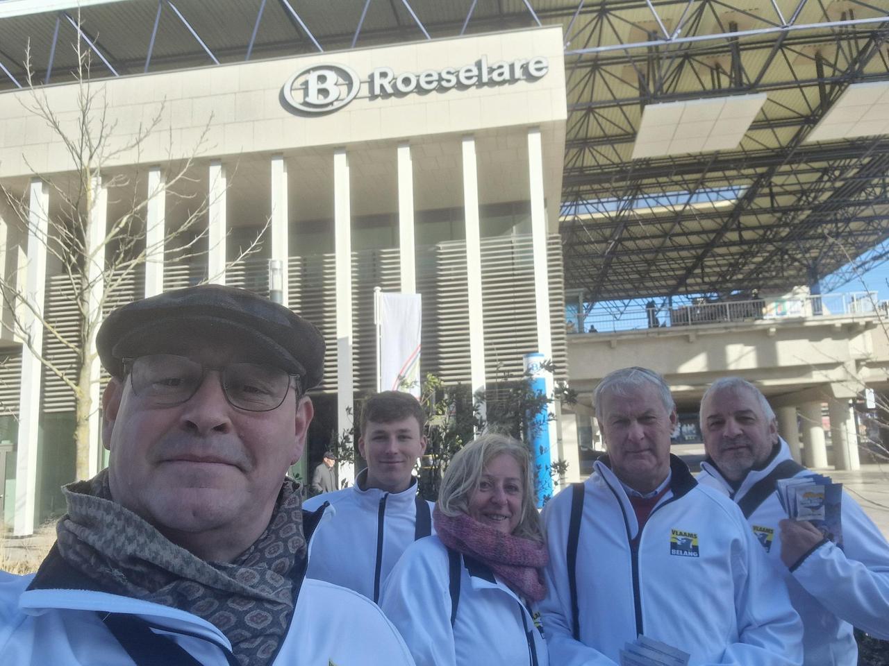 Vlaams Belang toont op Valentijn een hart voor onze mensen in Roeselare!