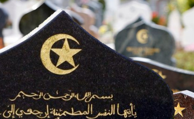 Begraafplaats Kortrijk opgedeeld: moslims en niet-moslims