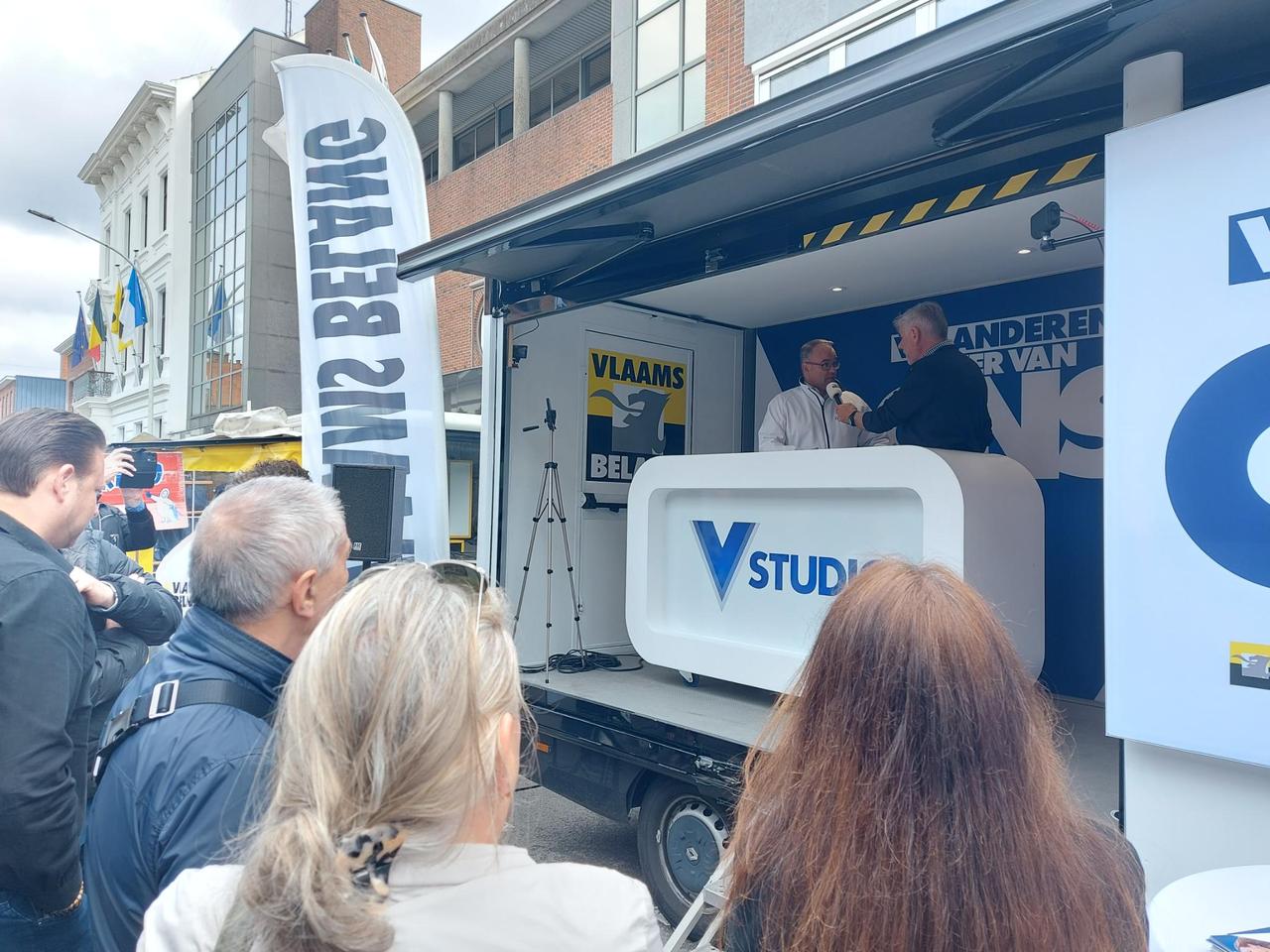 Vlaams Belang live vanop de Boomse markt