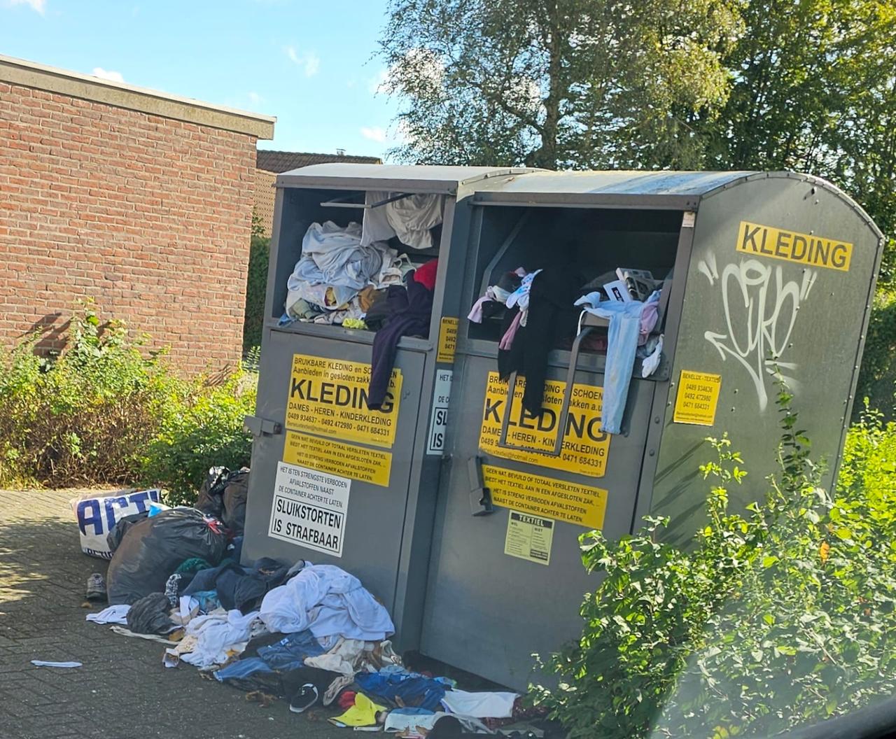 Vlaams Belang Zoersel stelt gemeentebestuur ultimatum betreffende overlast rond kledingcontainers