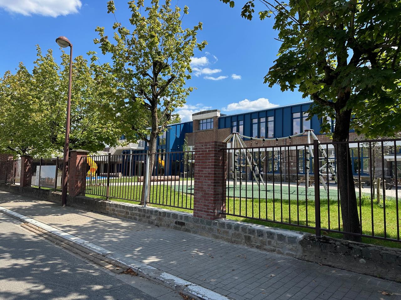 Islam populairste levensbeschouwing in gemeenteschool Lot: "Brussels scenario dreigt"