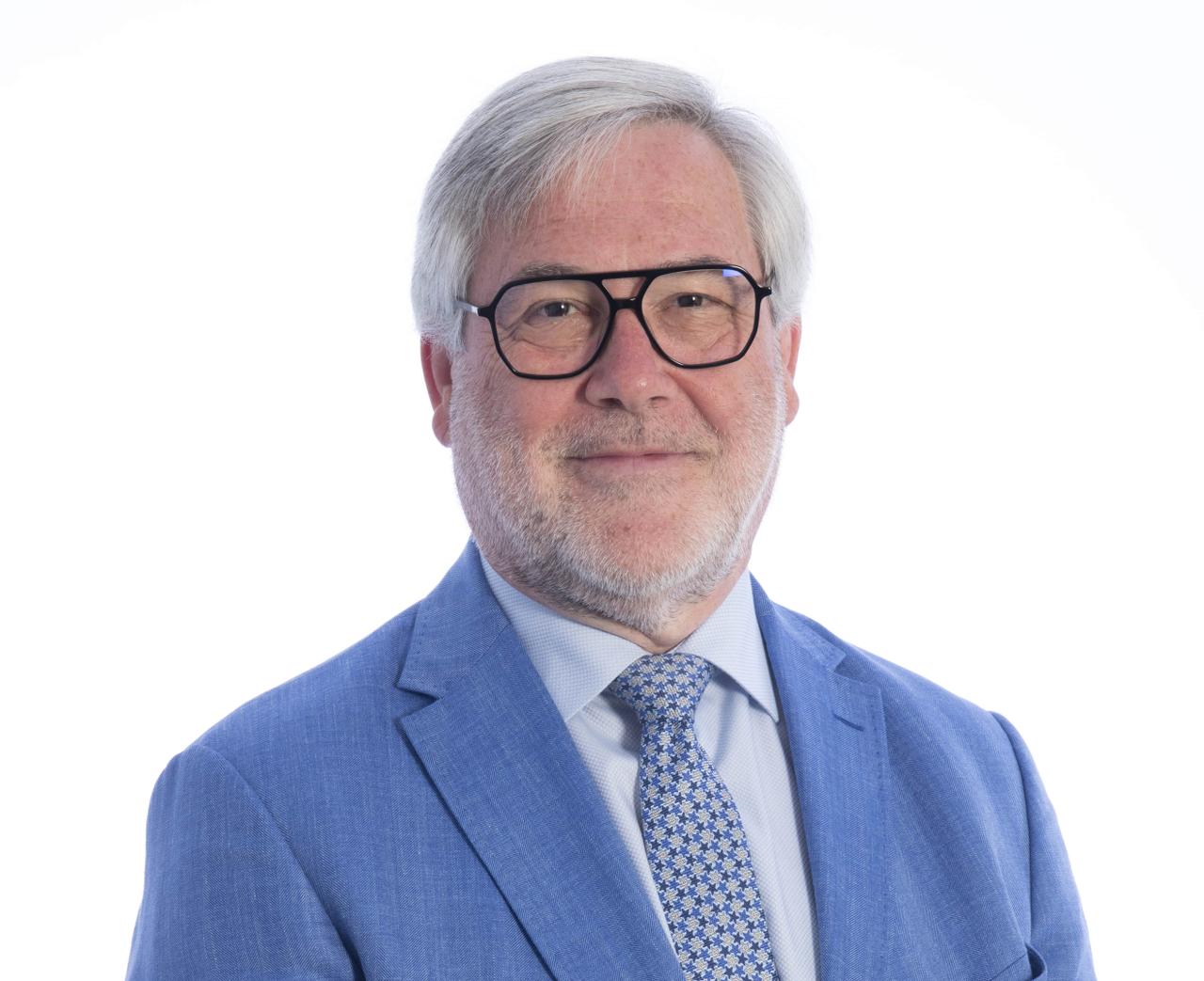 Gouverneur vernietigt besluit Beersels gemeentebestuur na klacht Vlaams Belang over drietalige brieven