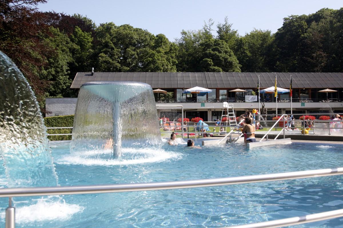 Laatste hoop voor zwembad Huizingen weggestemd door N-VA, CD&V en VLD 