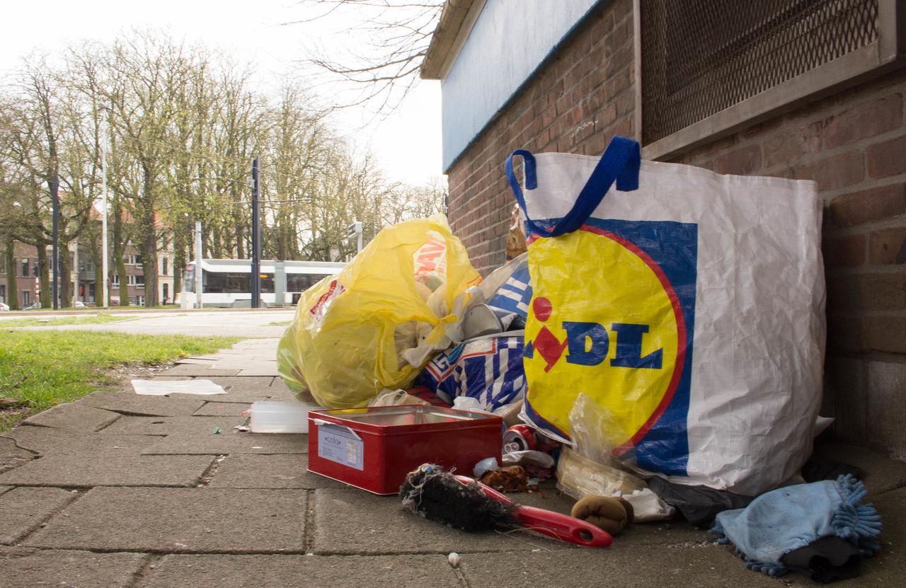 400 sluikstort per dag