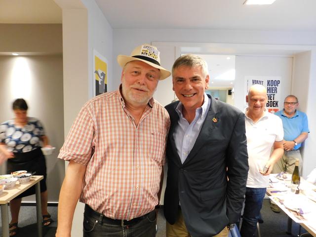 VB Tienen was op de schitterende kaas- en wijnavond in Antwerpen met Sam Van Rooy en Filip Dewinter. Met dank aan het VB secretariaat Van Maerlantstraat, Antwerpen.