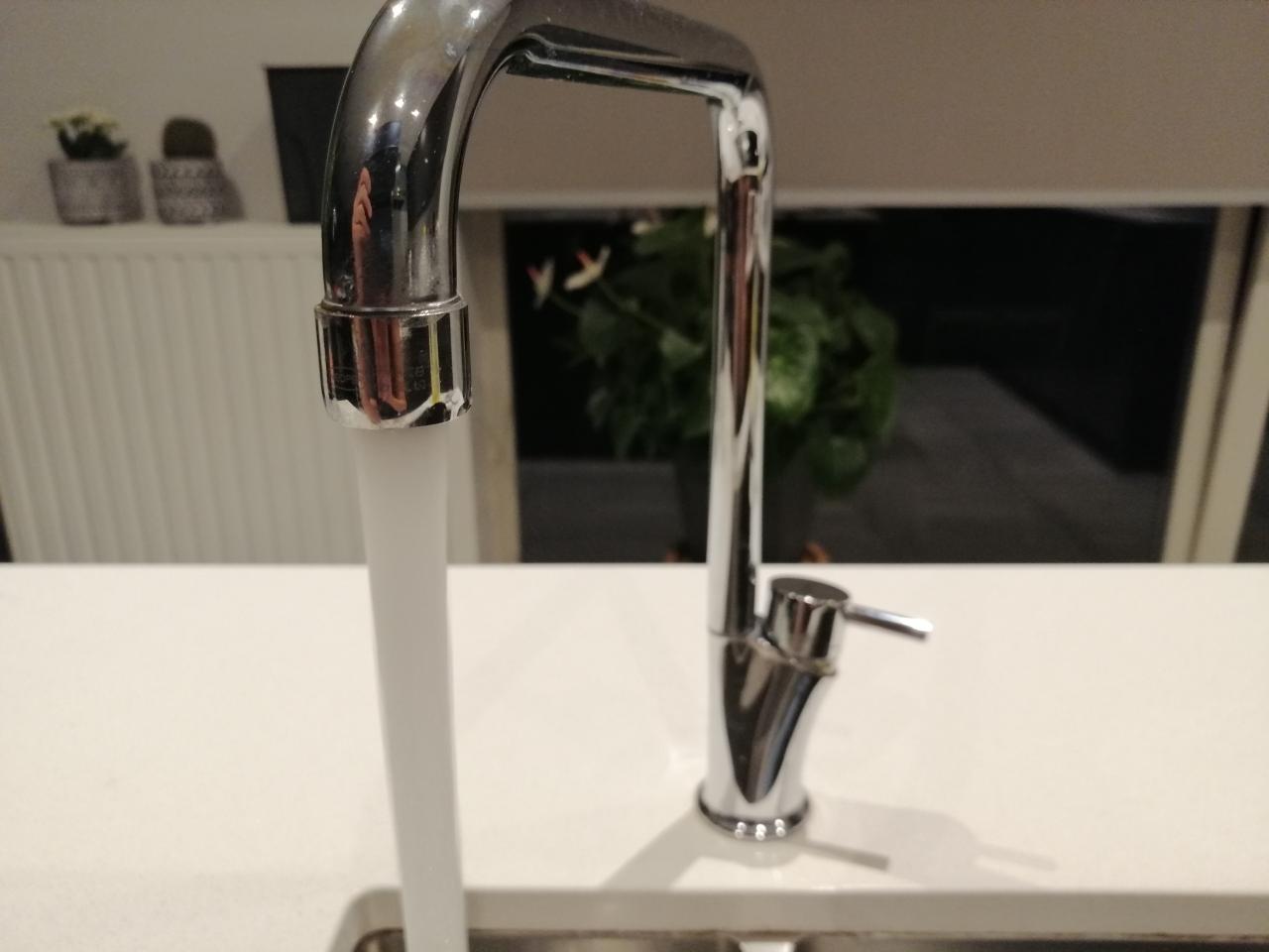 Vlaams Belang Leopoldsburg-Heppen zorgt voor zelfscan "kraanwater" op gemeentelijke website