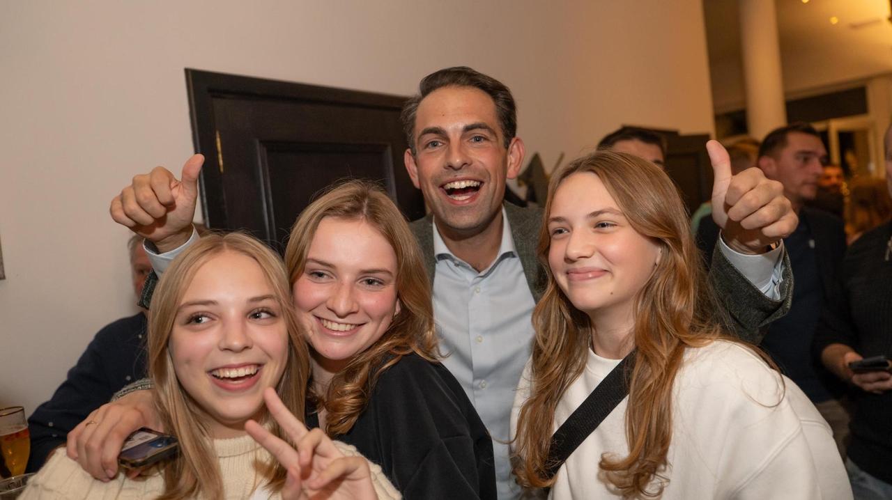 Bijzonder grote opkomst voor “Tom (Van Grieken) op toer” in Dendermonde