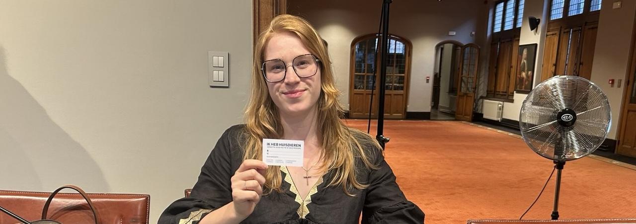 Dankzij Vlaams Belang komen er visitekaartjes voor huisdieren