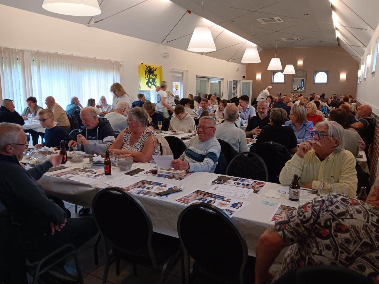 Bijzonder geslaagd steakfestijn Vlaams Belang Dendermonde