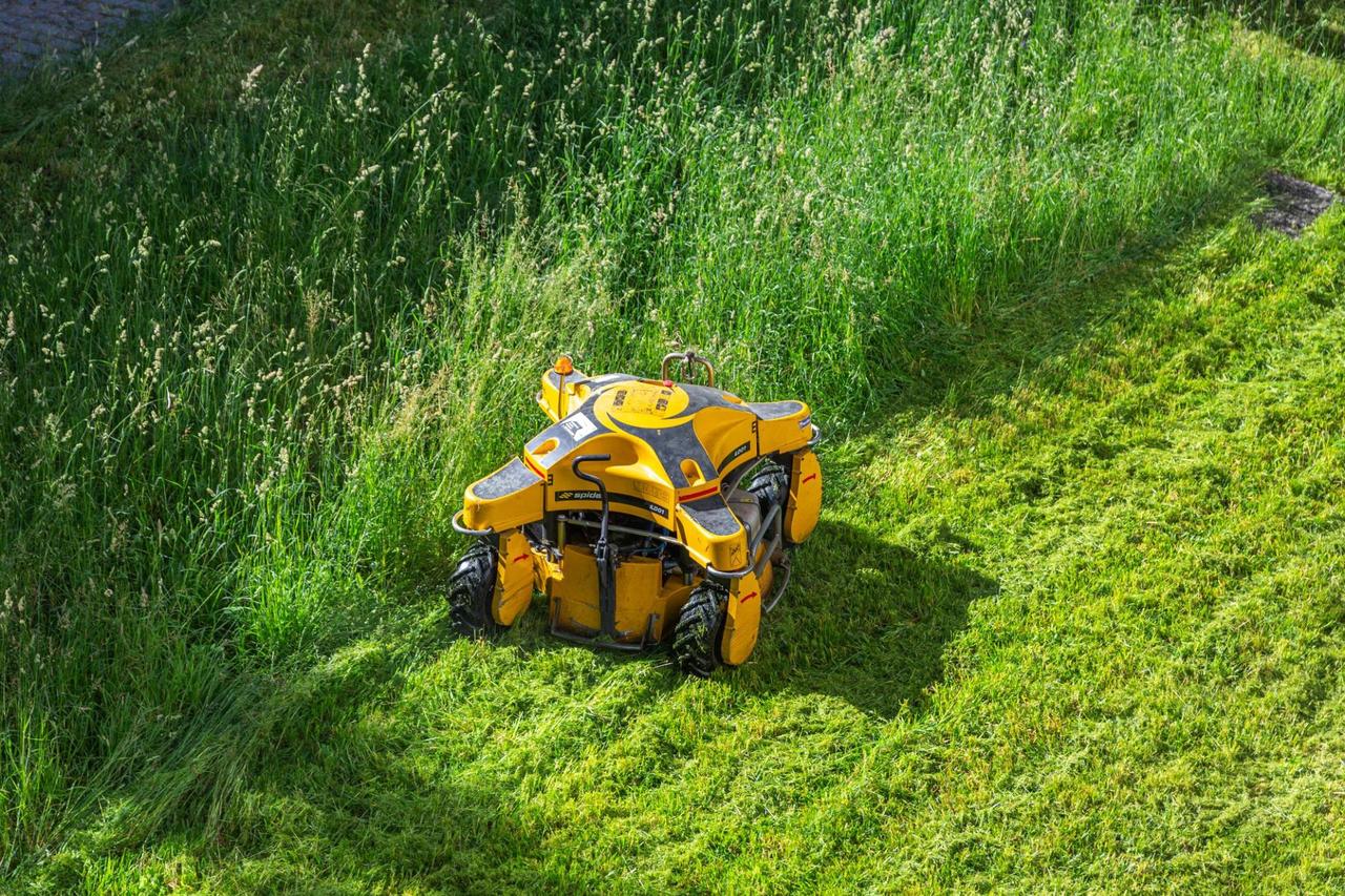 Robotmaaiers moeten hun werk doen met respect voor fauna en flora