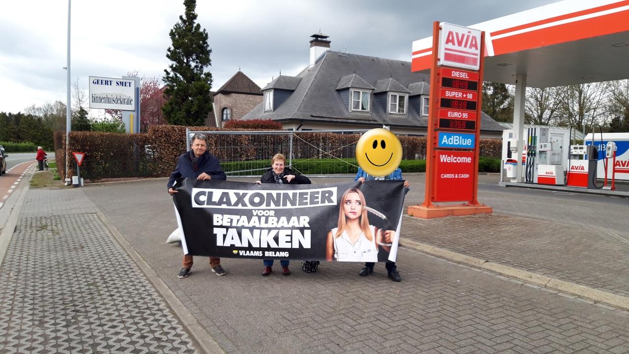 Vlaams Belang Stekene voert actie tegen hoge brandstofprijzen