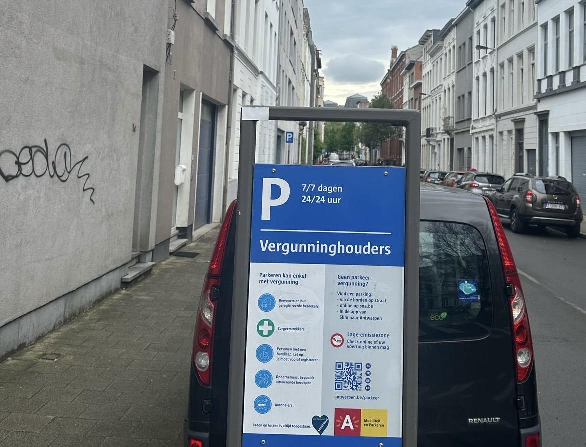 Stad Antwerpen verleent 126.000 vergunningen voor slechts 86.500 openbare parkeerplaatsen