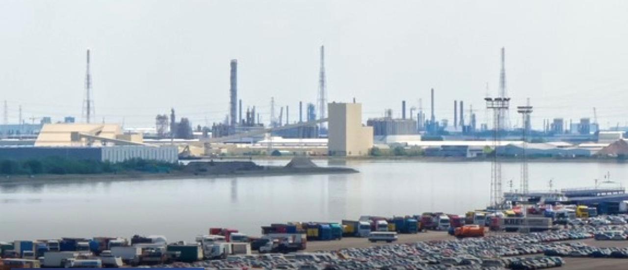 Vlaamse Chemie Wankelt: Vlaams Belang eist actie na verlies van 600 BASF-jobs