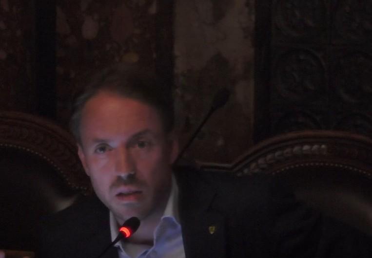 Escalerend geweld tegen zorgverleners: Sam van Rooy vraagt plan van aanpak om gevaar in te dijken