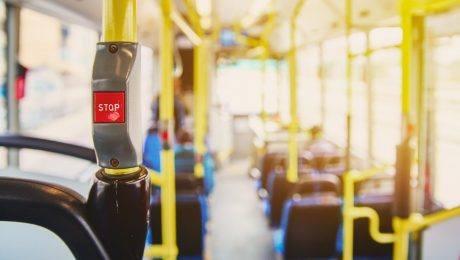 Laat veiligheid op tram en bus primeren