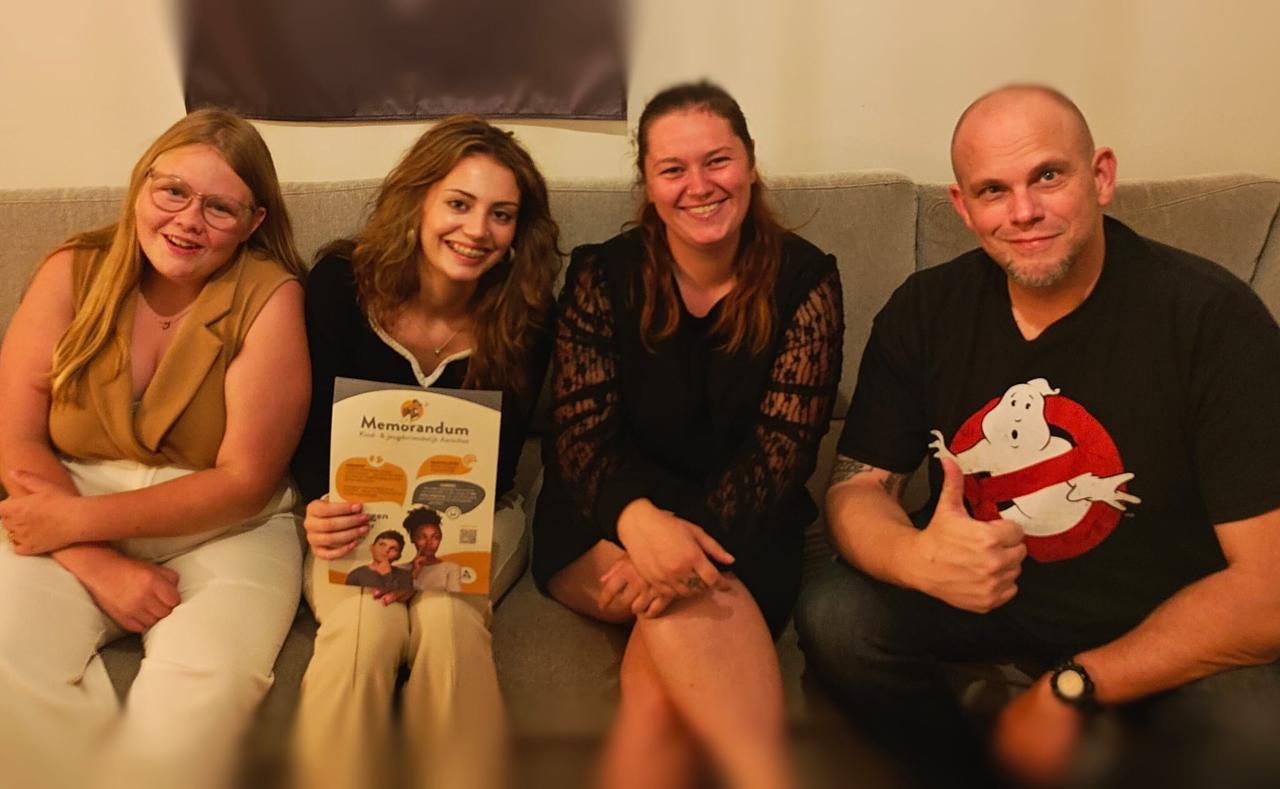 Vlaams Belang Aarschot vaardigt 3 jonge dames af voor Debattle!