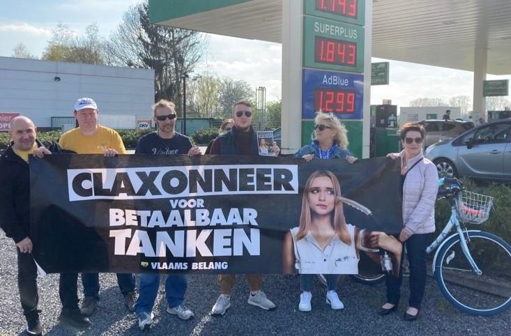 Vlaams Belang Maasmechelen voert actie tegen hoge brandstofprijzen