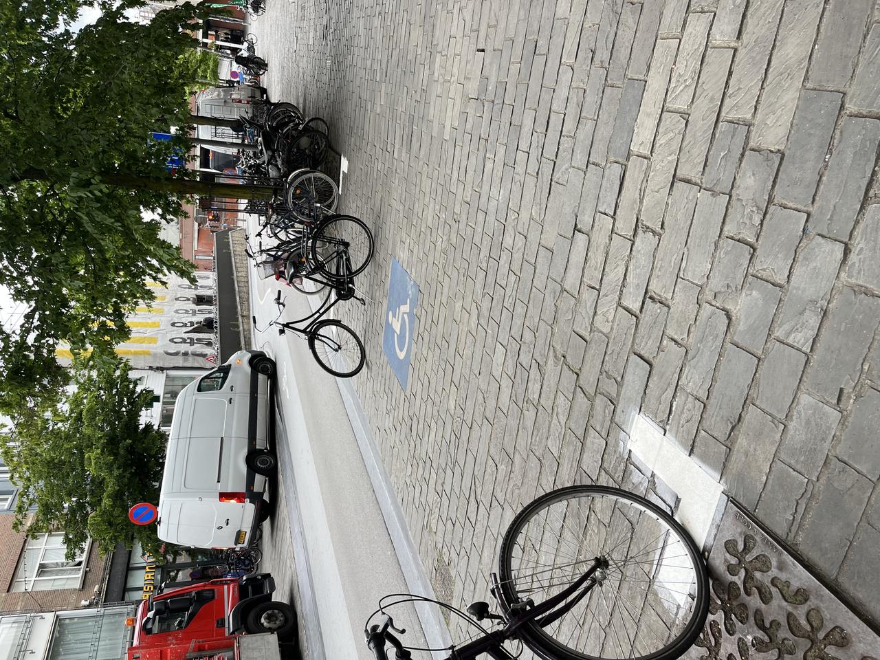Vlaams Belang vraagt aanpak fietschaos in Statiestraat, hermarkering parkeervak is eerste stap in goede richting