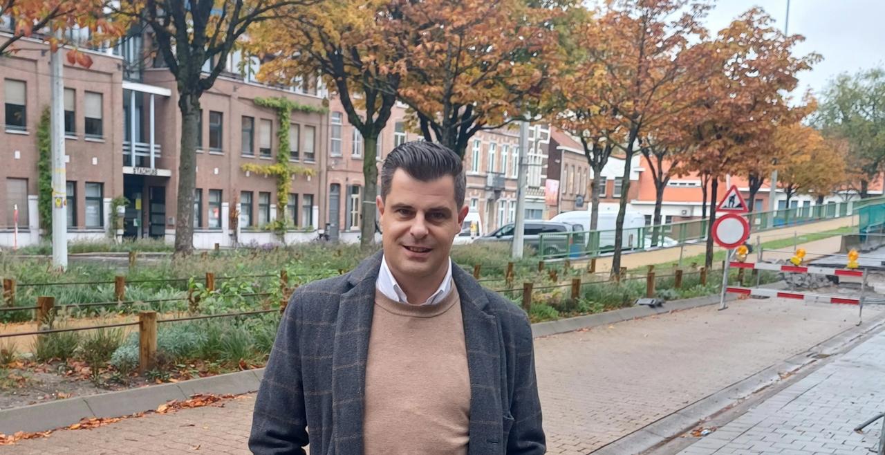 Sam Weyts trekt de lijst voor Vlaams Belang in Izegem