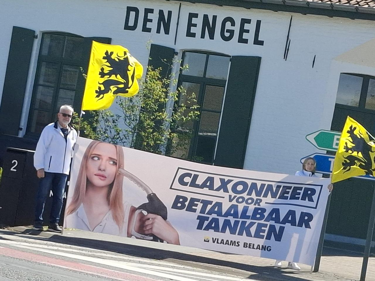 Vlaams Belang Ichtegem hield claxonneeractie tegen woekerprijzen brandstof