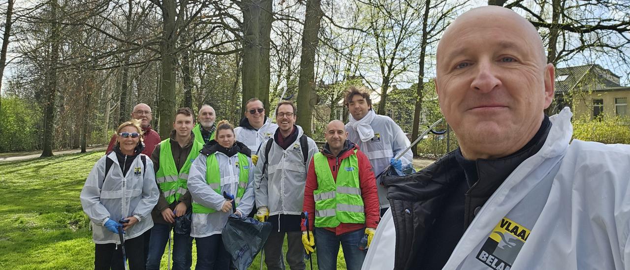 Mooimakers 2024: Vlaams Belang-leden en sympathisanten ruimen zwerfvuil op