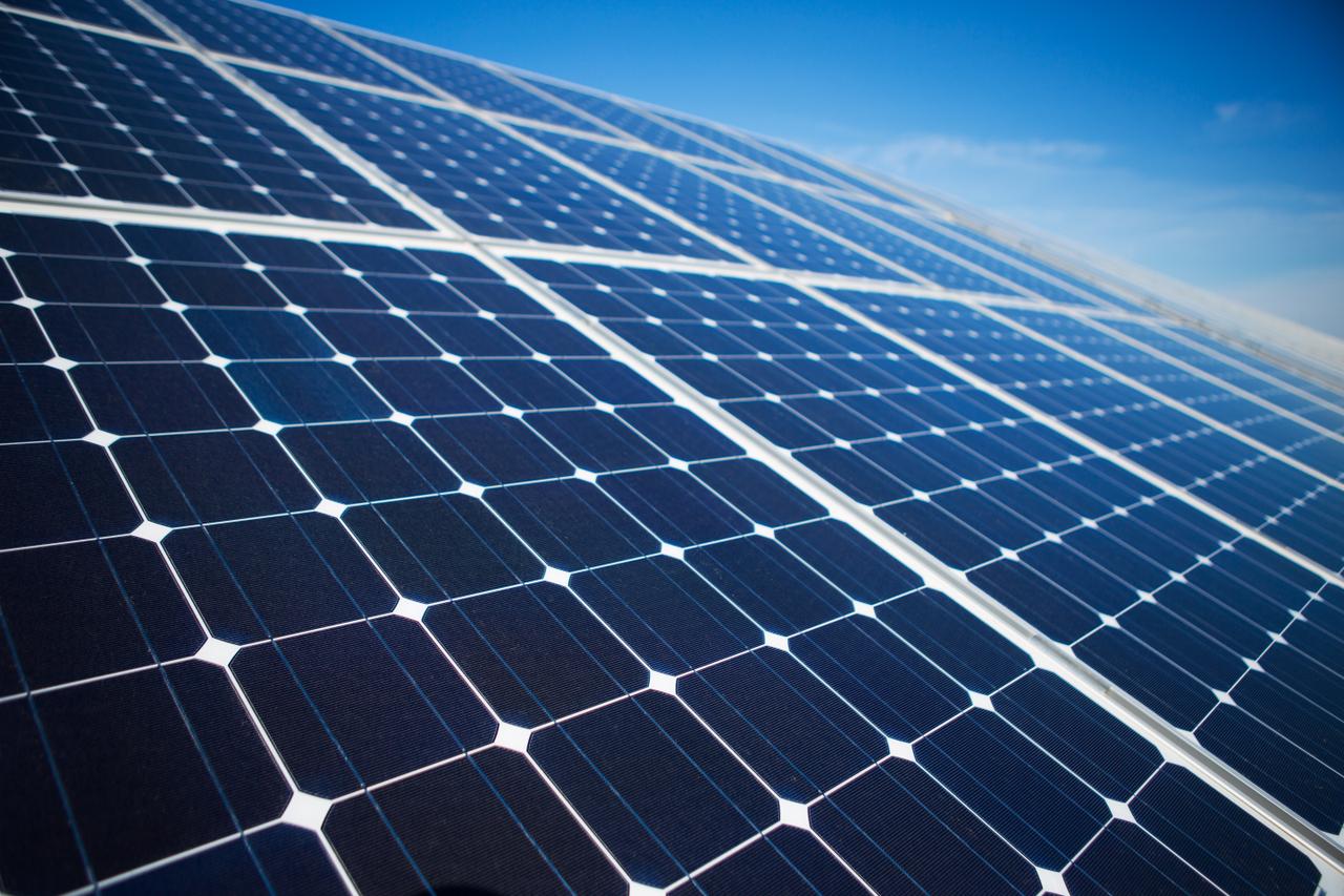 Geluidsscherm met zonnepanelen wijken De List en Zeurt