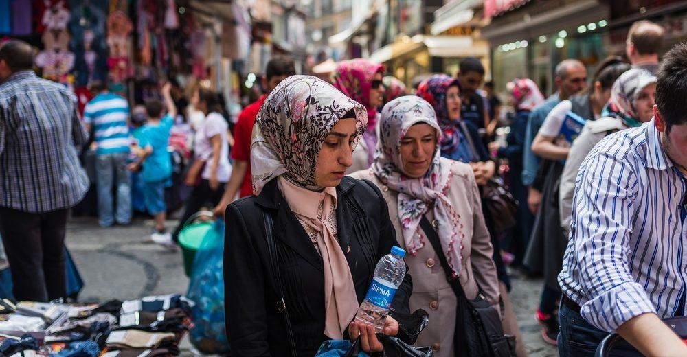 Veel allochtonen trekken zich weinig aan  van lockdown en coronavirus