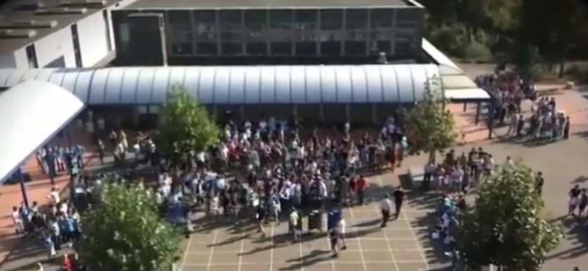 VLAAMSE SCHOLIEREN GTI BEVEREN WEIGEREN MOSKEEBEZOEK