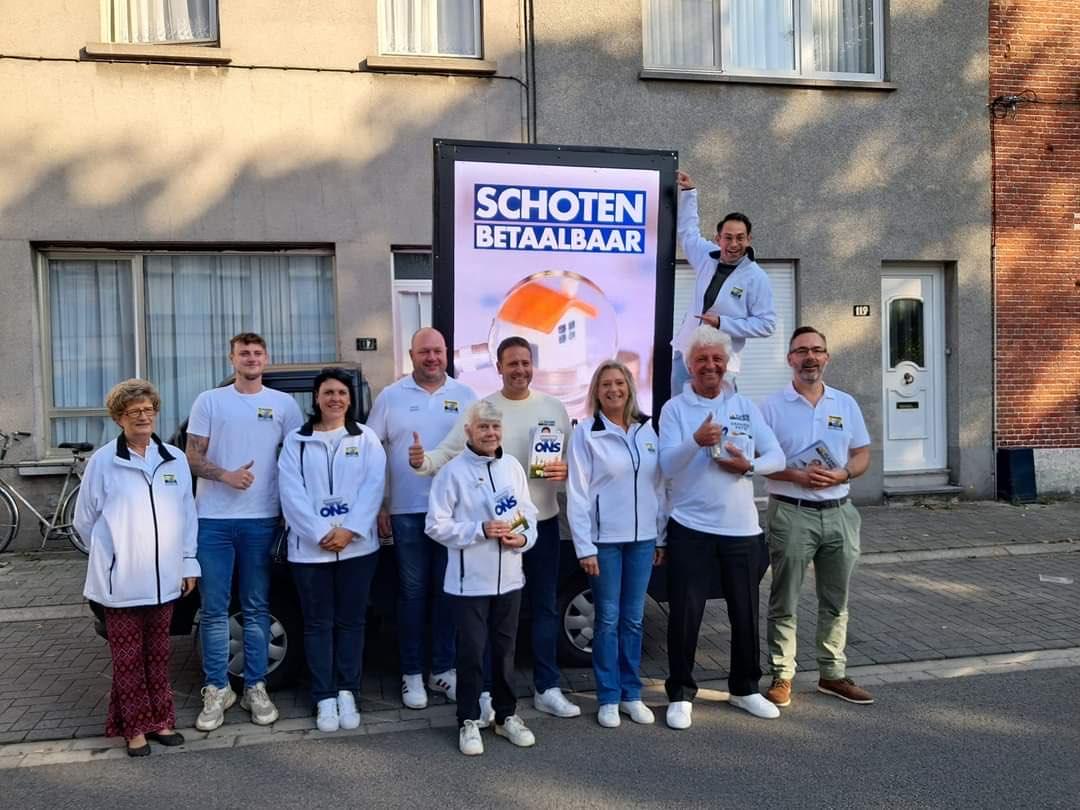 Vlaams Belang Schoten zet LED-wagentje in om Schotenaar te overtuigen