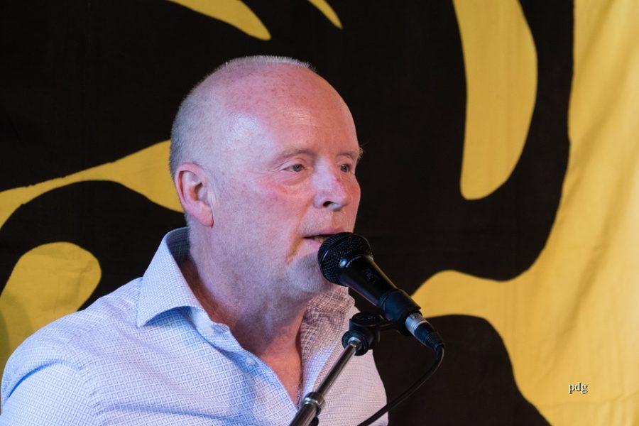 Dichteres Beatrijs Van Craenenbroeck geridderd  in Orde van de Schotense Leeuw