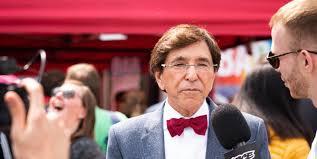 12 ex-ministers Di Rupo I  genieten nog steeds van betaalde medewerkers