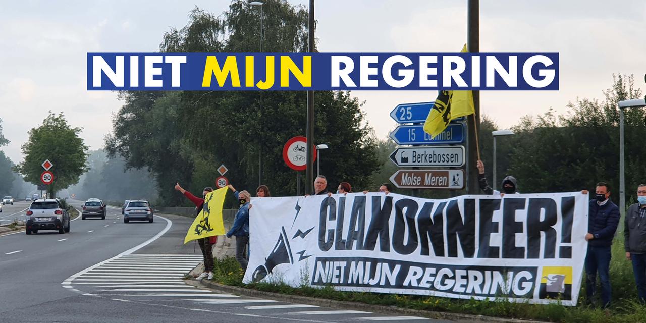"Niet mijn regering!" Vlaams Belang Mol en Balen voeren actie aan druk kruispunt in Mol