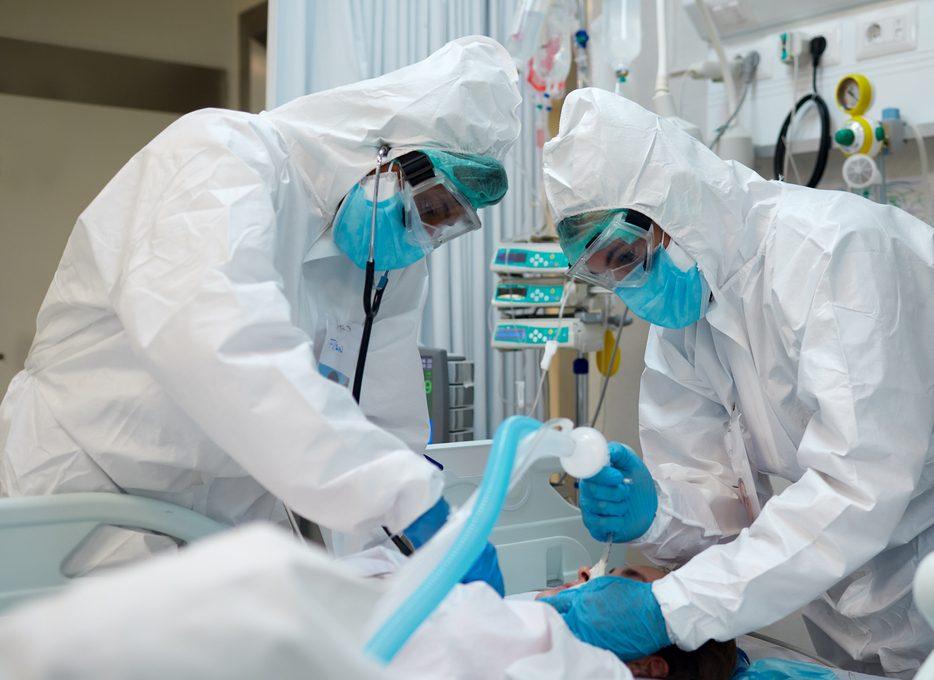 Vlaams Belang krijgt gelijk over Belgische aanpak coronapandemie