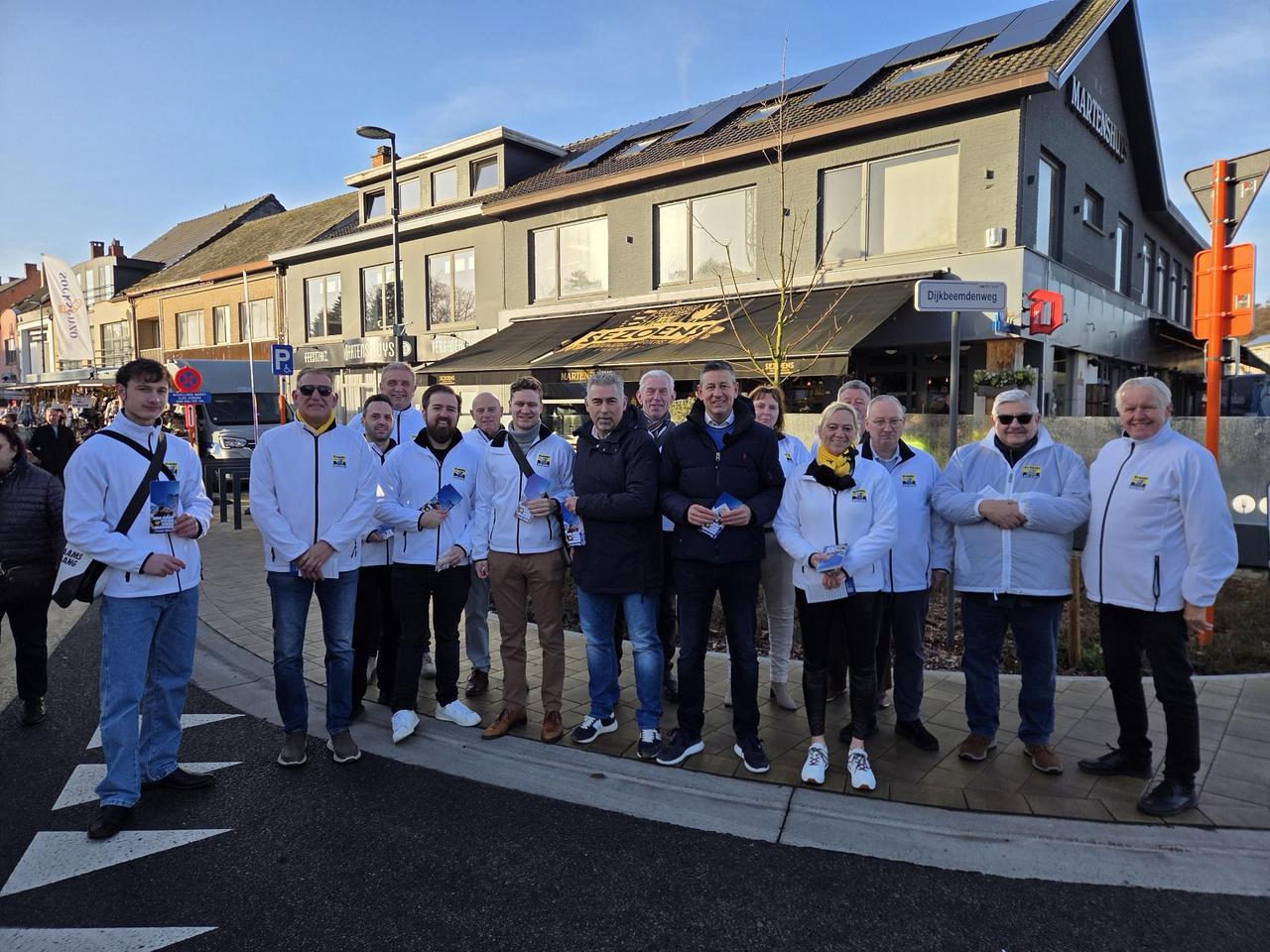 Vlaams Belang start Valentijnsactie: altijd een hart voor onze mensen