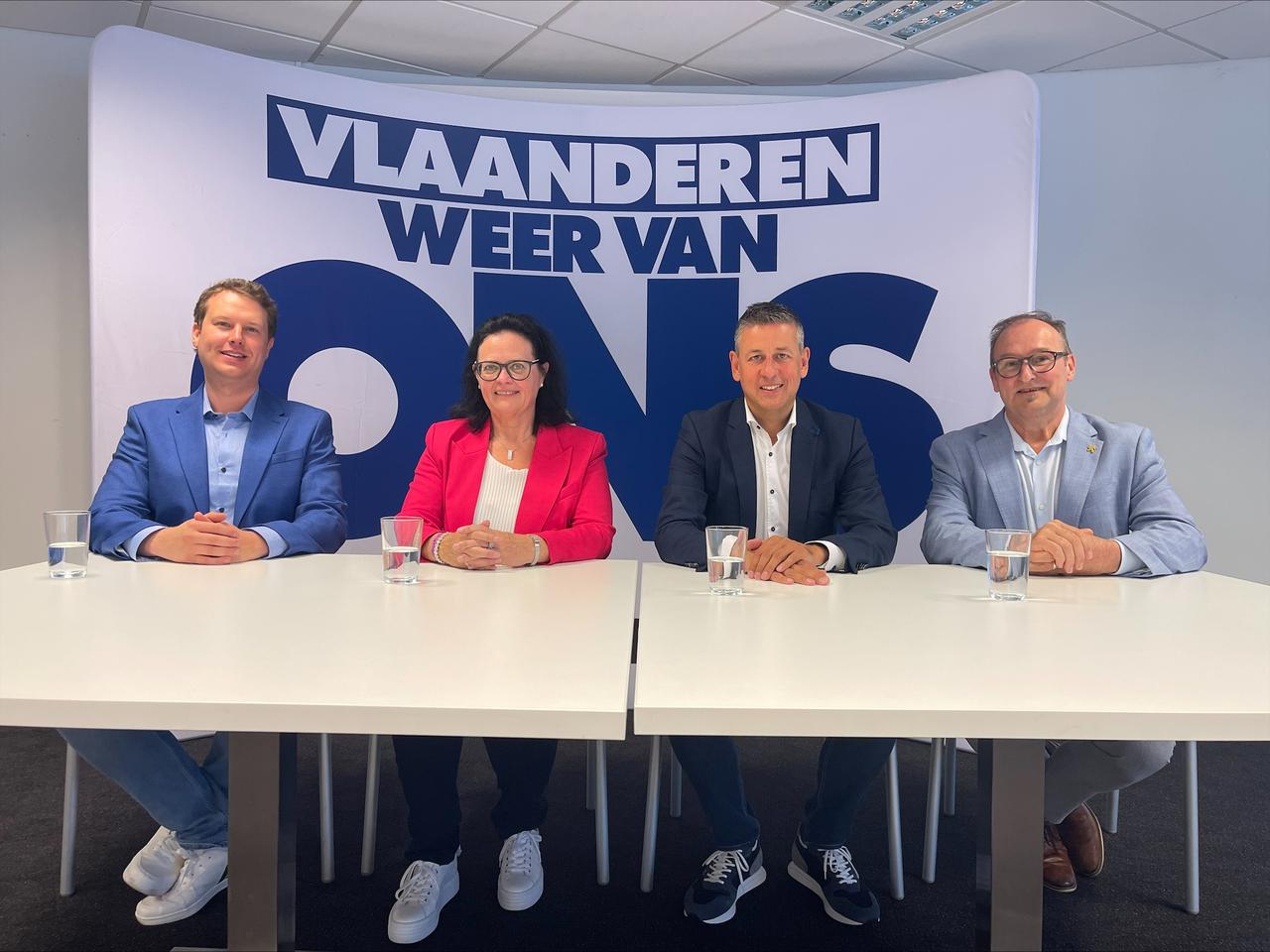 Vlaams Belang stelt Limburgse lijsten provincieraad voor