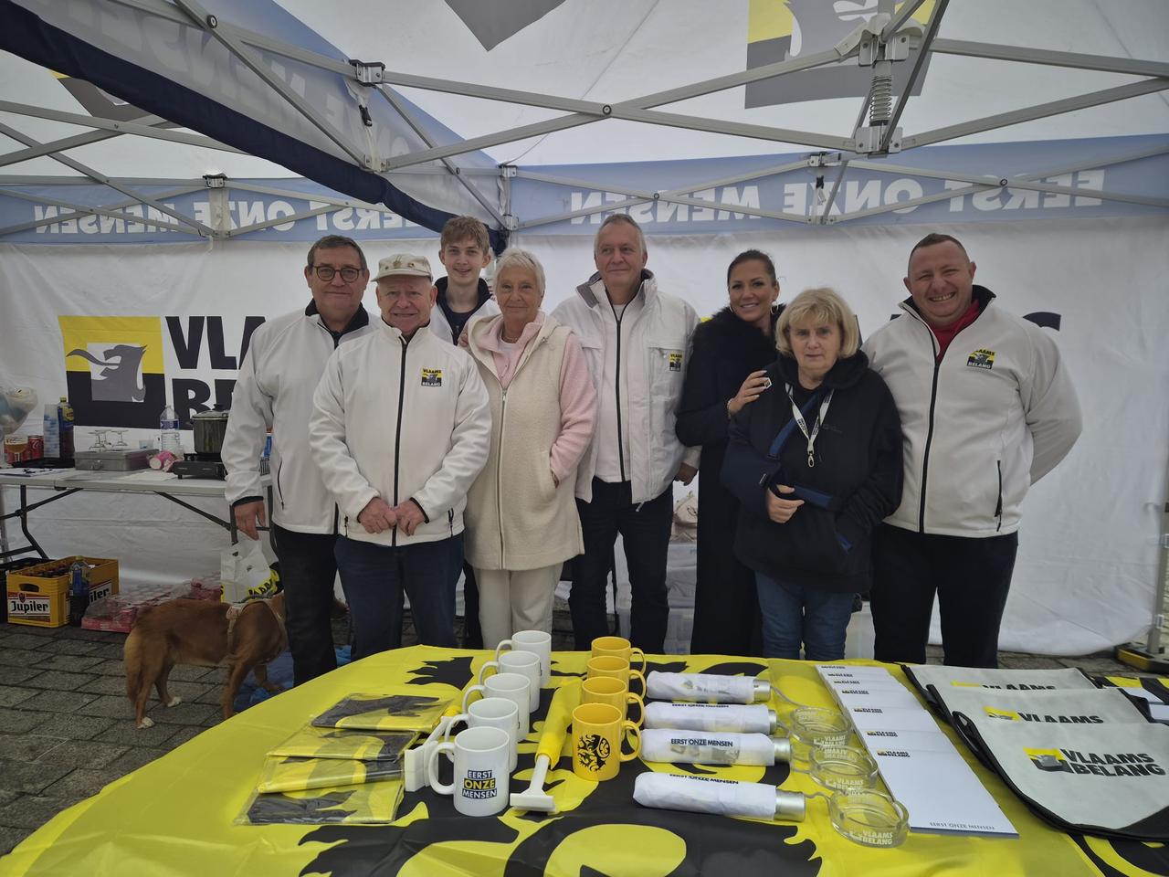 🦁Vlaams Belang Duffel aanwezig op de Duffelse Jaarmarkt! 🖤💛