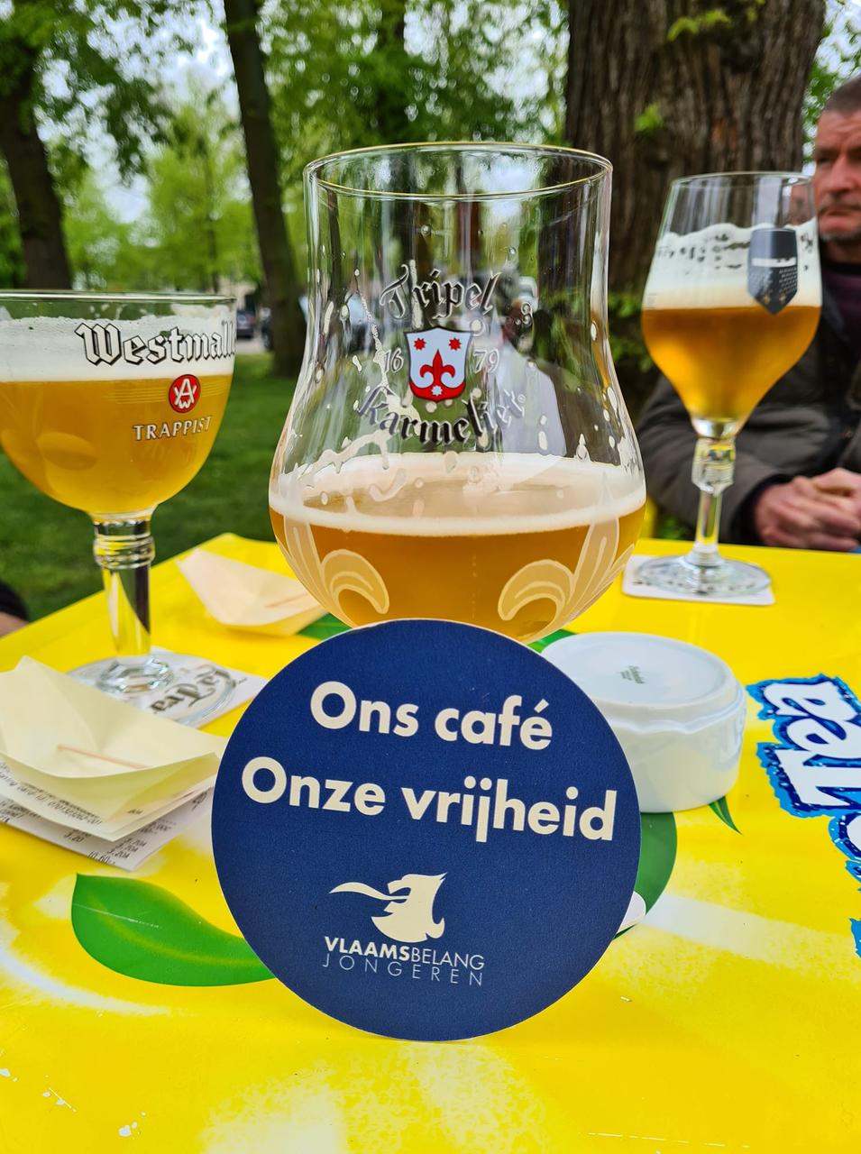 In Olen wordt er geklonken op de zomer van de vrijheid!