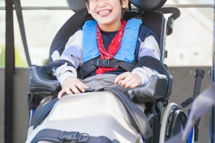 “Meer bussen nodig om leerlingen met beperking naar school te vervoeren”