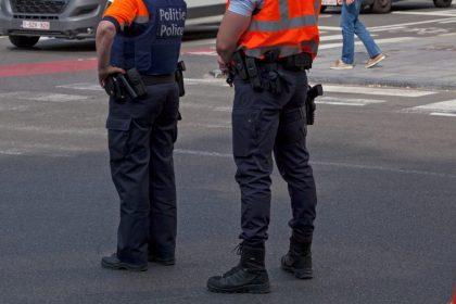 Alweer geweld in Brussel tegen veiligheidsdiensten: “Hard en efficiënt optreden”