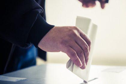 “Stemrecht Vlamingen in buitenland nu eindelijk invoeren”